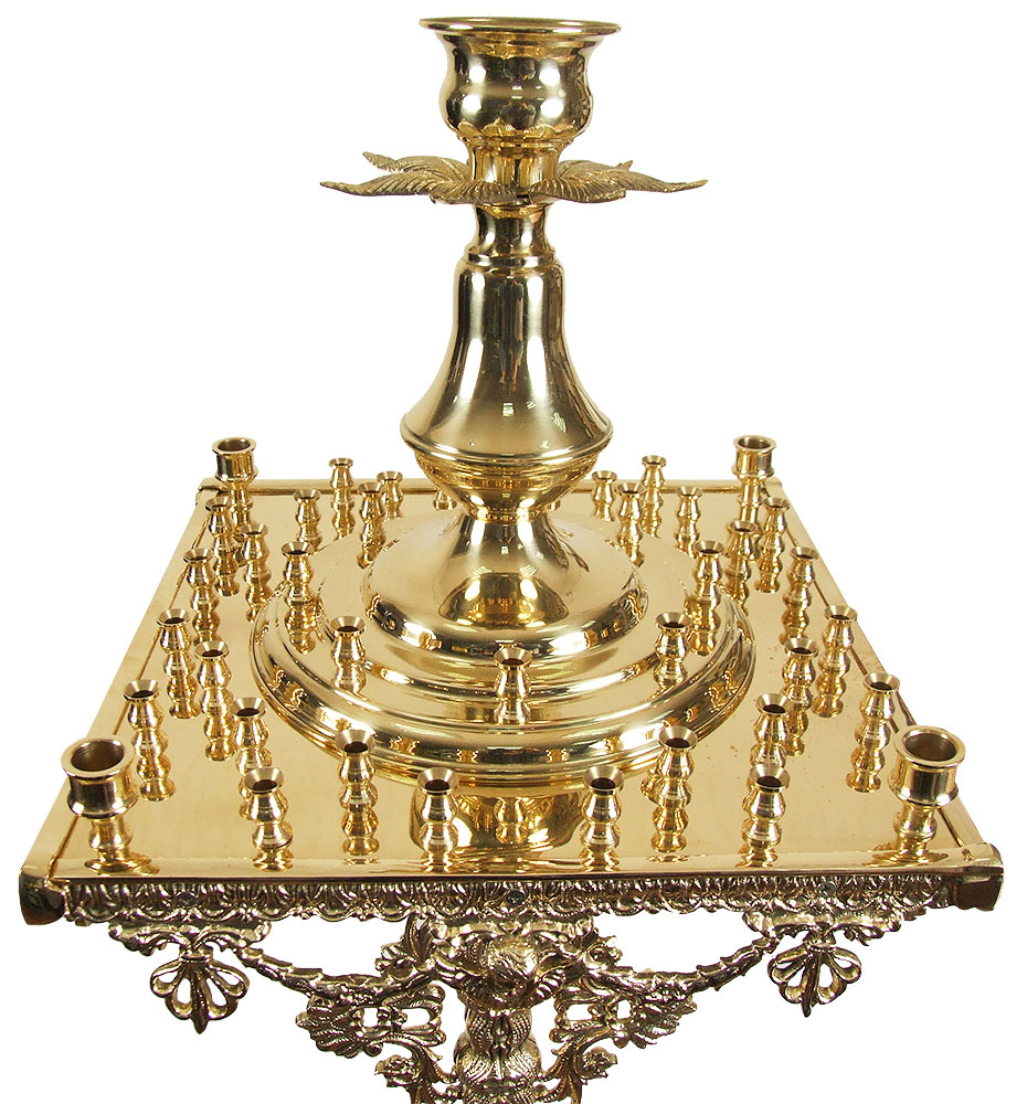 Floor candle stand for 40 candles top view