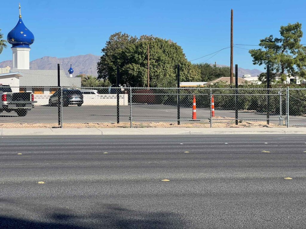 New Fence Construction Along Smoke Ranch Rd